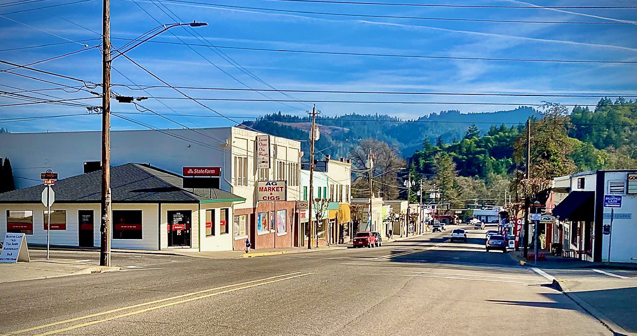 Photos of Tri City RV Park and Nearby