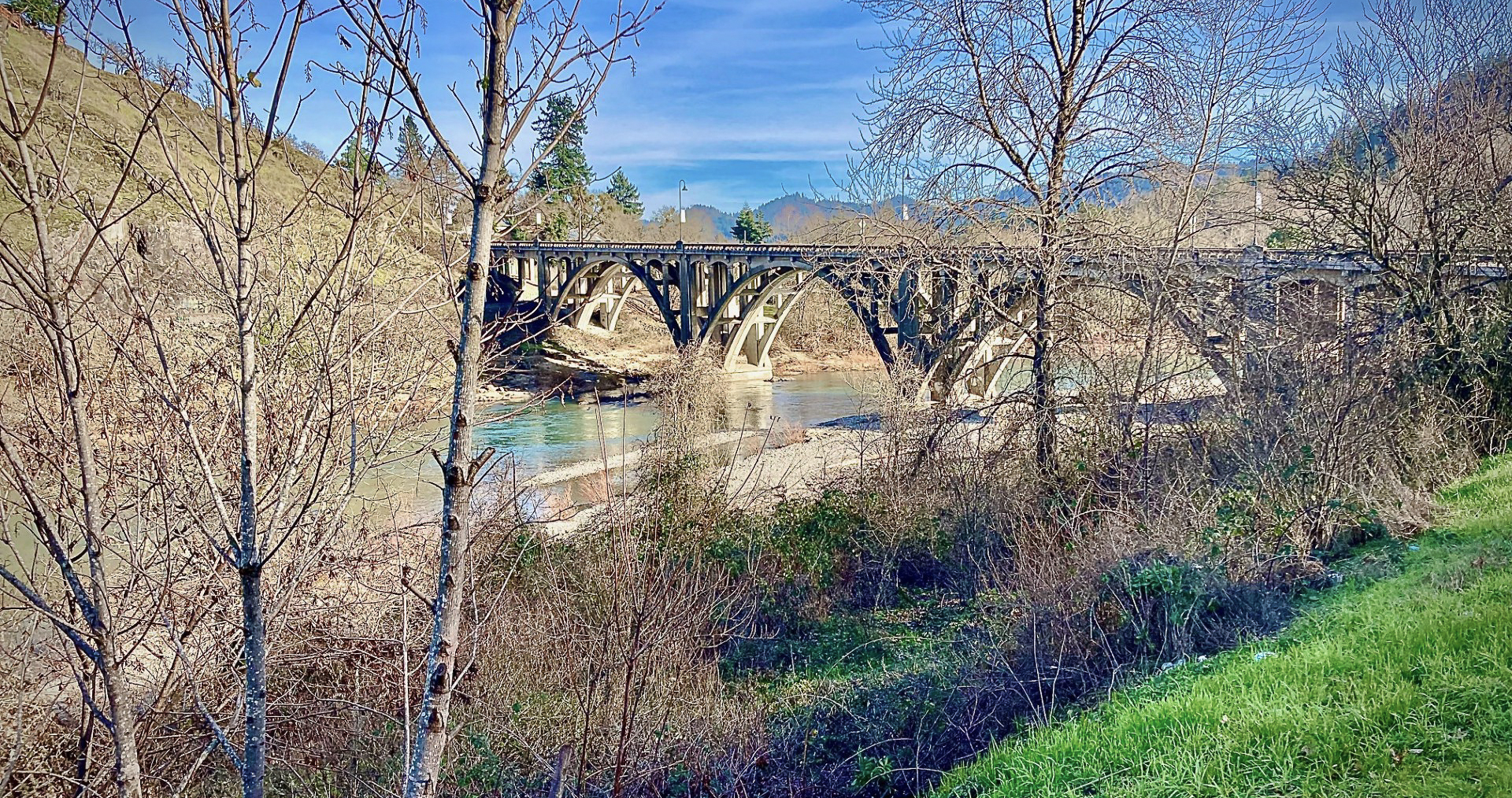 Photos of Tri City RV Park and Nearby