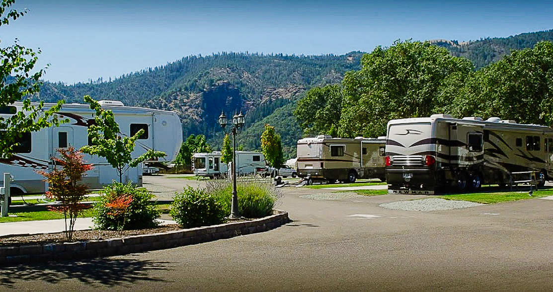 Photos of Tri City RV Park and Nearby